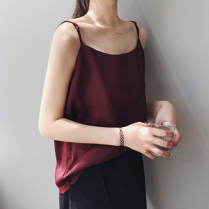 Gezelligheid Tanks Camis 2021 New Fashion Summer Casual Sexy Sleeveless Elegant V-Neck Loose Solid Tank Tops For Women Shirts