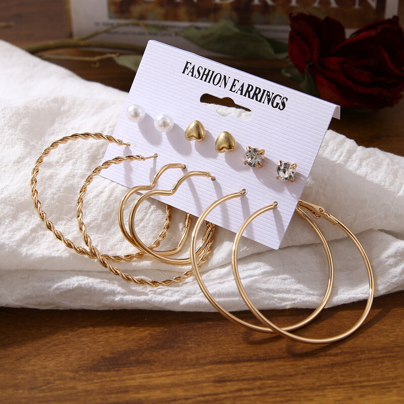 2020 Vintage Pearl Twist Big Circle Earrings Set for Women Fashion Geometric Imitation Pearl Crystal Earrings Jewelry