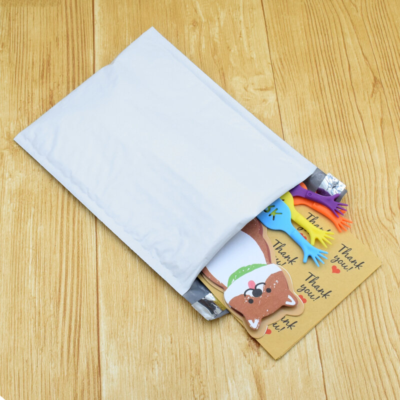 10 pçs 5 tamanhos bolha envelope saco branco bolha polymailer auto selo mailing sacos acolchoados envelopes para revista alinhado mailer