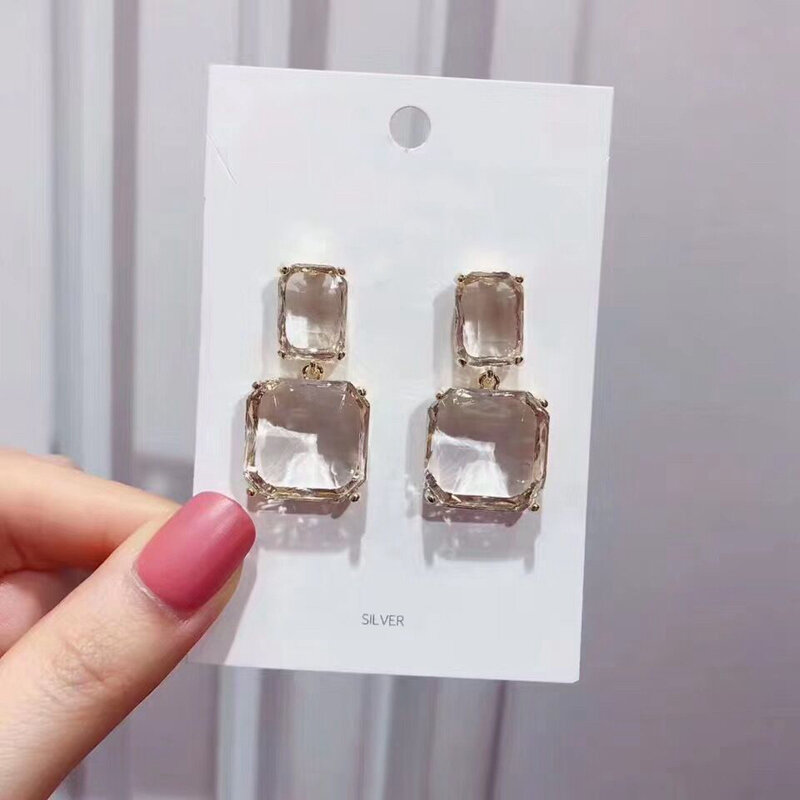 Koreaanse Nieuwe Stijl Luxe Elegante Glanzende Vierkante Crystal Dangle Oorbellen Voor Vrouwelijke Party Dagelijks Sieraden