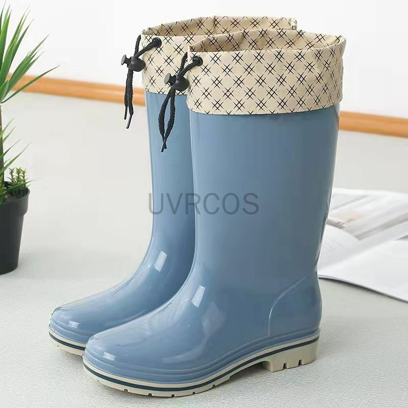 Botas de lluvia de PVC para mujer, zapatos impermeables, cómodos, antideslizantes, de goma, mantienen el calor, Color sólido, novedad