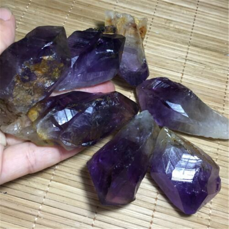 Natural Deep Amethyst Scepter Backbone Pyramid Triangle Raw Stone Crystal Energy Home Decoration Craft Gift Ornaments