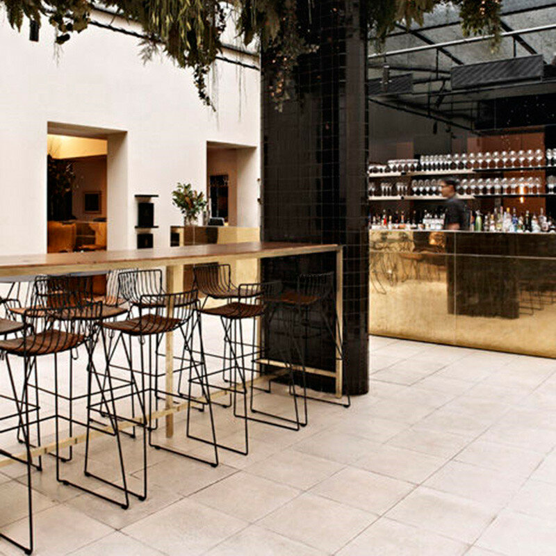 Sgabelli da Bar nordici sedia da Bar in ferro battuto sgabello alto da Bar moderno e minimalista sedia industriale sedie semplici in ferro battuto