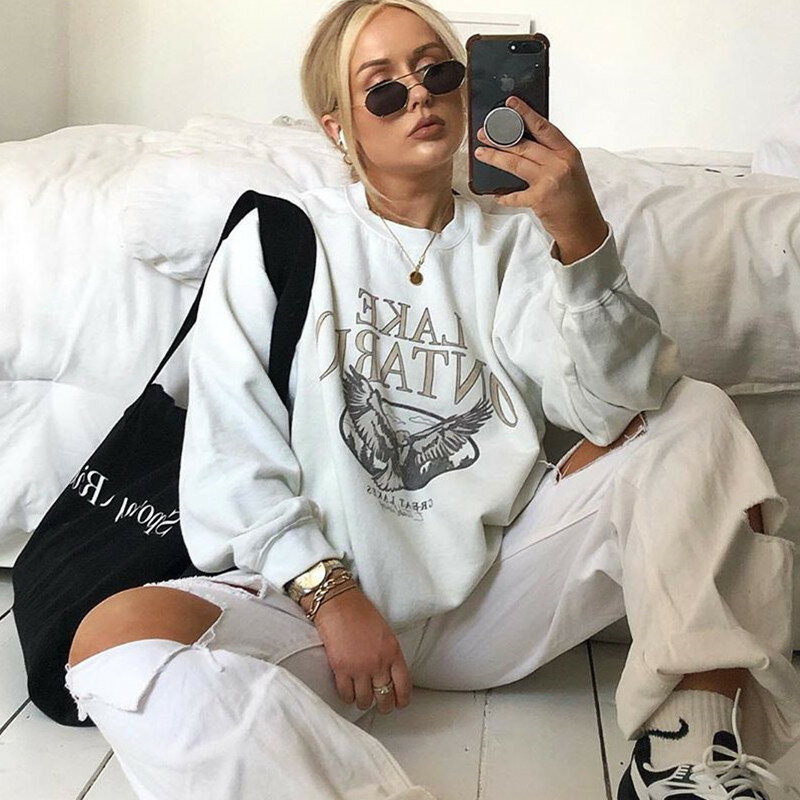 2021 Streetwear Beige White Vintage Letter Printed High Quality Crewneck Sweatshirt Women Oversized Winter Clothes Tops Casual