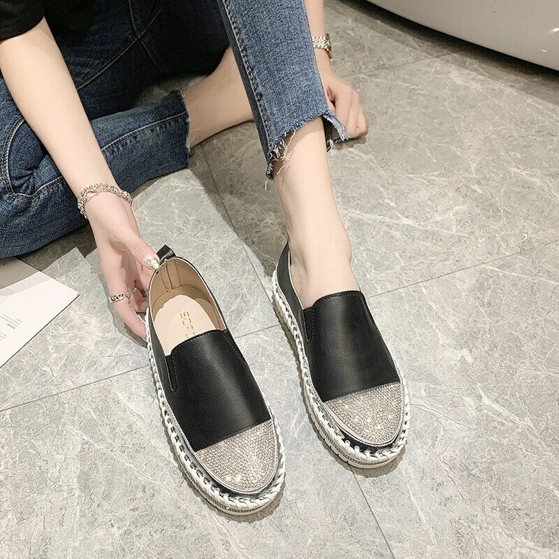 Duży brytyjski styl stopa na wiosnę i jesień koreański moda na co dzień w stylu casual, czarny i biały leniwy płaskie buty damskie