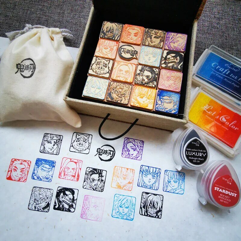 Accessoires de Cosplay Demon Slayer Kimetsu no Yaiba Hashibira Inosuke, Badge en bois Kamado Tanjirou, teinture de timbres, Collection cadeaux