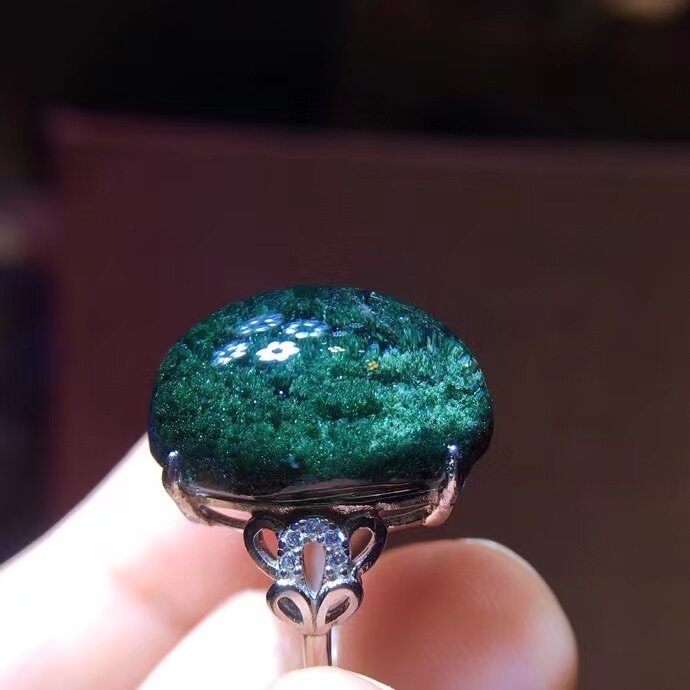 Кольцо из серебра 925 пробы с натуральным зеленым фантомным кварцем, 18,6/13,3 мм
