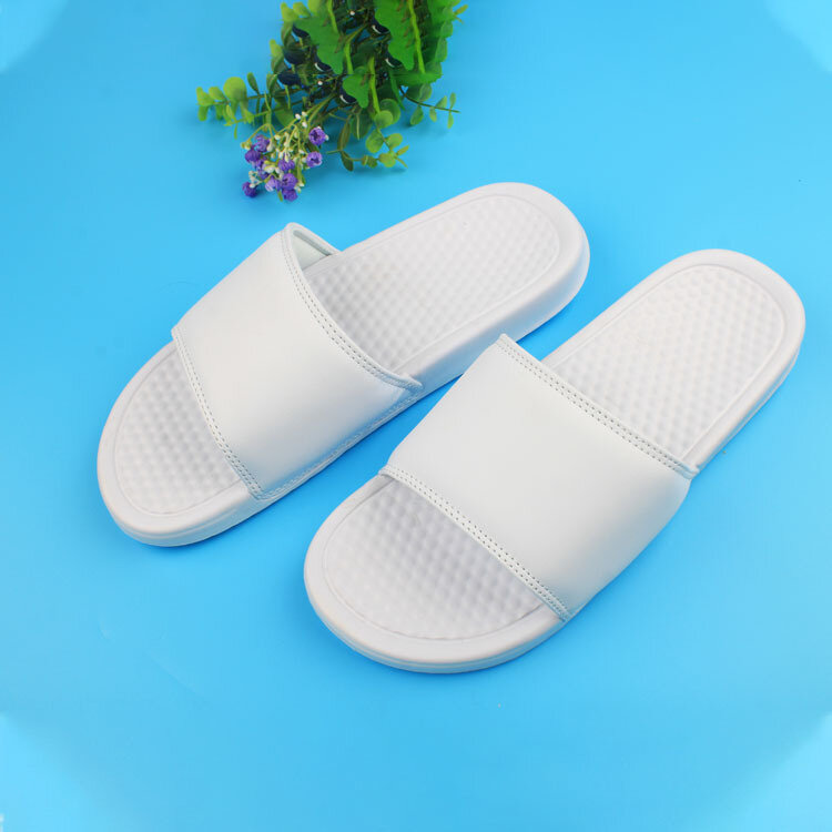 Pantoufles d'été pour hommes et femmes, chaussures de marque simples, antidérapantes, pour la salle de bain, tongs d'intérieur à plateforme