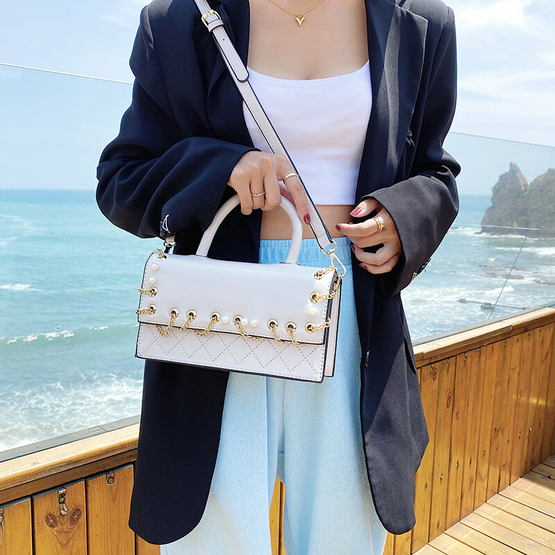 Fashionable Women Bags Chains Rivet Crossbody Bags for Girls Simple Leather Shoulder Bag Casual Square Flap Sac Female Handbags