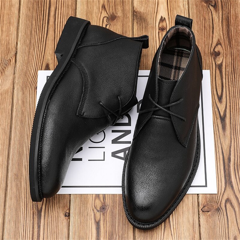 Nouvelles chaussures simples à bout pointu pour hommes de haute qualité, chaussures basses et mi-hautes avec première couche de cuir de vache pour l'extérieur, chaussures à la mode et décontractées