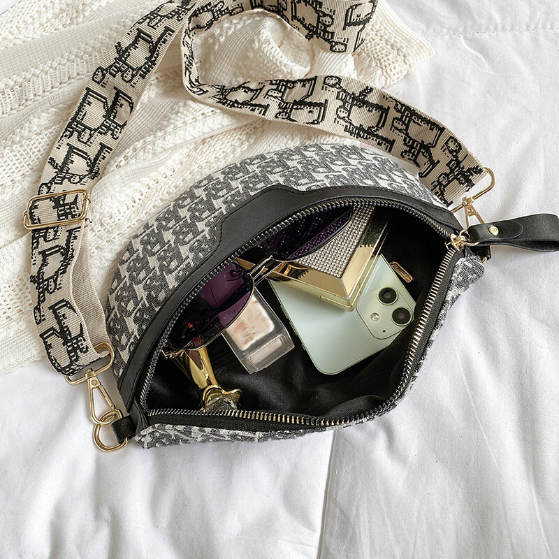 여성을위한 CrossBody 가방 2021 패션 브랜드 여성 문학 단일 어깨 메신저 디자인 트렌드 Bolso Mujer 허리 가방 Bolsa