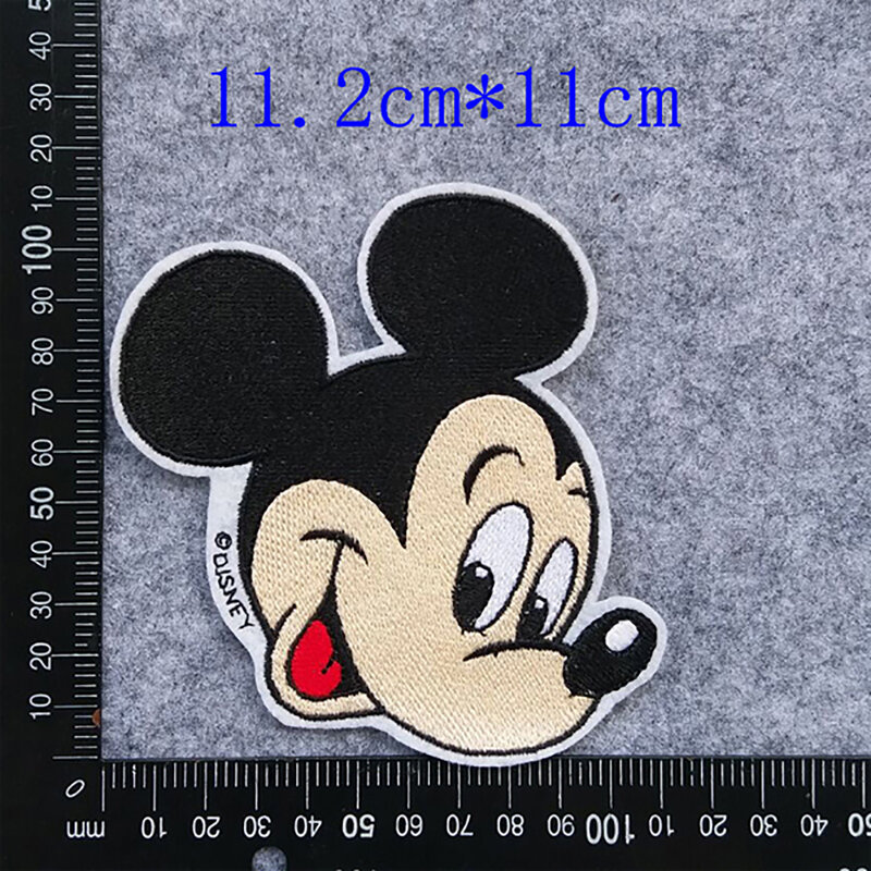 Disney Mickey Minnie paperino cartone animato toppe ricamate animali ferro sulla toppa sulla borsa accessori Patch