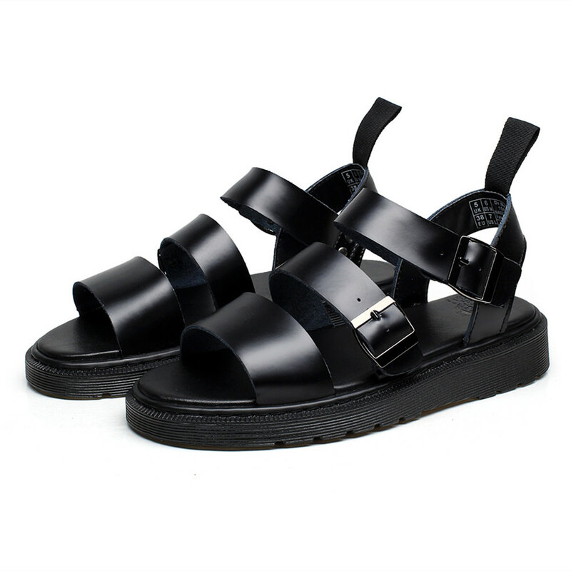 Martinss-zapatos antideslizantes transpirables para hombre, sandalias informales de moda, color negro, para la playa, para exteriores, novedad de verano, 2020