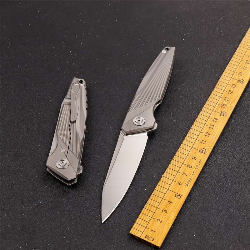 Coltello pieghevole in acciaio M390 coltello da caccia tascabile portatile da campeggio all'aperto manico in lega di titanio strumento tattico di autodifesa EDC