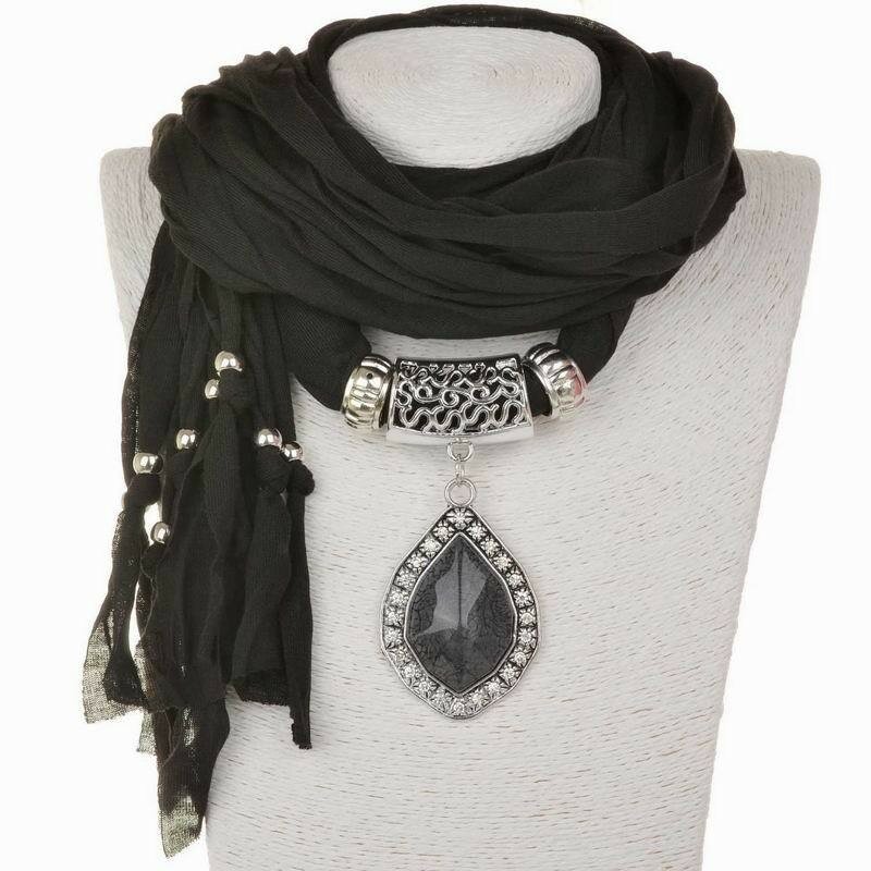 New Design statement jewelry scarf necklace for women fashion Luxury Charms accessories Pendant necklace scarf Scarves in stock