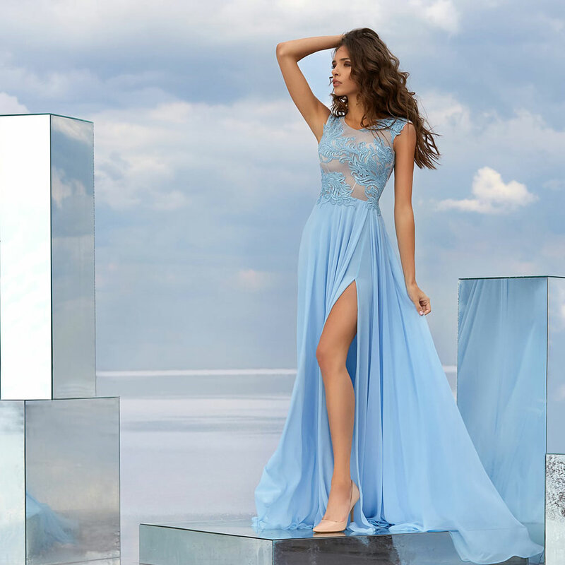 Light Sky Blue A-lijn Avondjurk Chiffon Jewel Floor Lengte Side Slit Mouwloze Applicaties Avond Party Dress