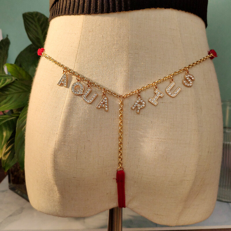 Tanga con nombre personalizado para mujer, cadena de cintura con letras  doradas de cristal, cinturón con iniciales DIY, ropa interior de Bikini,  joyería corporal / Joyería personalizada