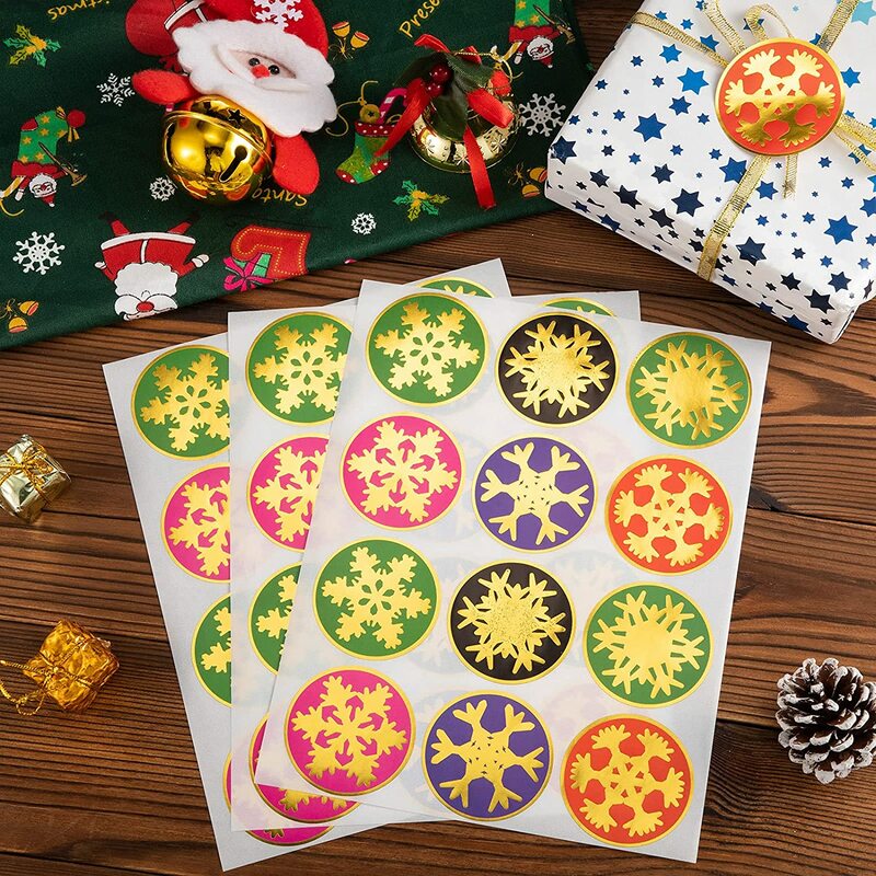 Kerst Gouden Sneeuwvlok Stickers Folie Zelfklevende Decoratieve Decals Label Envelop Sticker Voor Ambachtelijke Winter Vakantie Feestartikelen