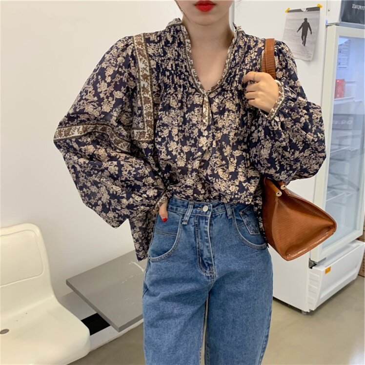 Duże rozmiary odzież damska 2021 w nowym stylu tłuszczu siostra francuski styl projekt nisza bluzka w roślinny wzór Retro styl Hong Kong Top kobiety