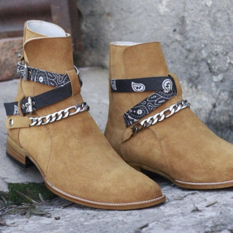 Zapatos de vestir a la moda para hombre, botines Retro de ante marrón hechos a mano, con cadena de Metal impresa, hebilla de cinturón, novedad de 2021, KG580