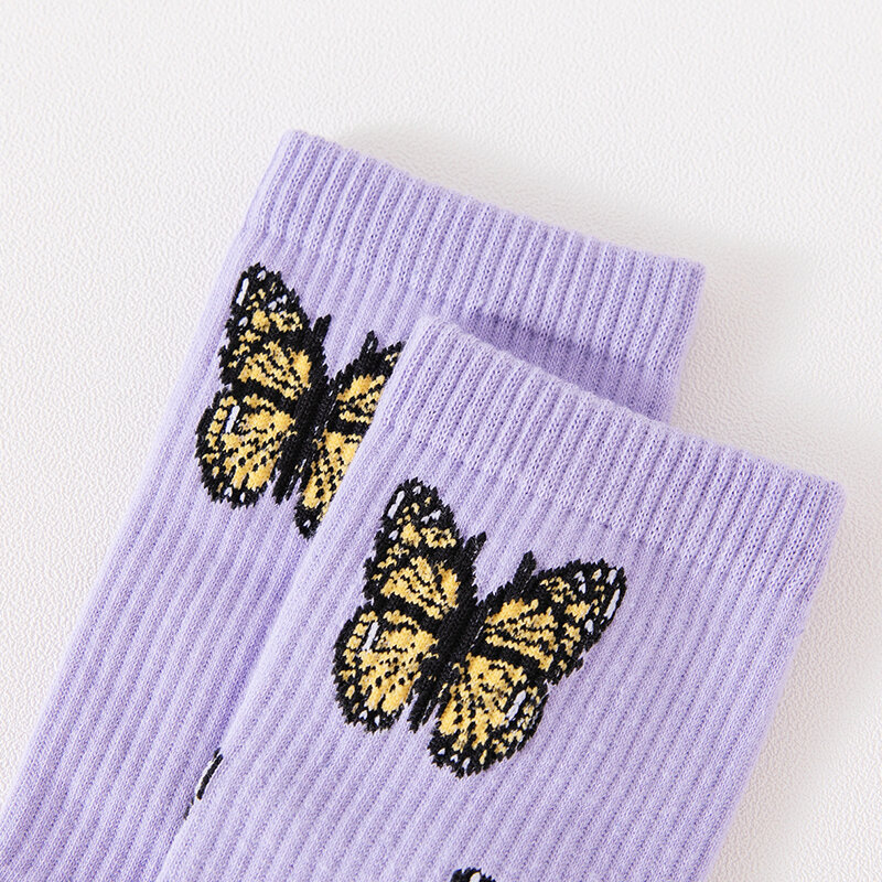 New Butterfly Kaus Kaki Wanita Streetwear Harajuku Kru Fashion Ukuran Uni Eropa 35-40 Jepang Korea Lucu Desainer Kaus Kaki