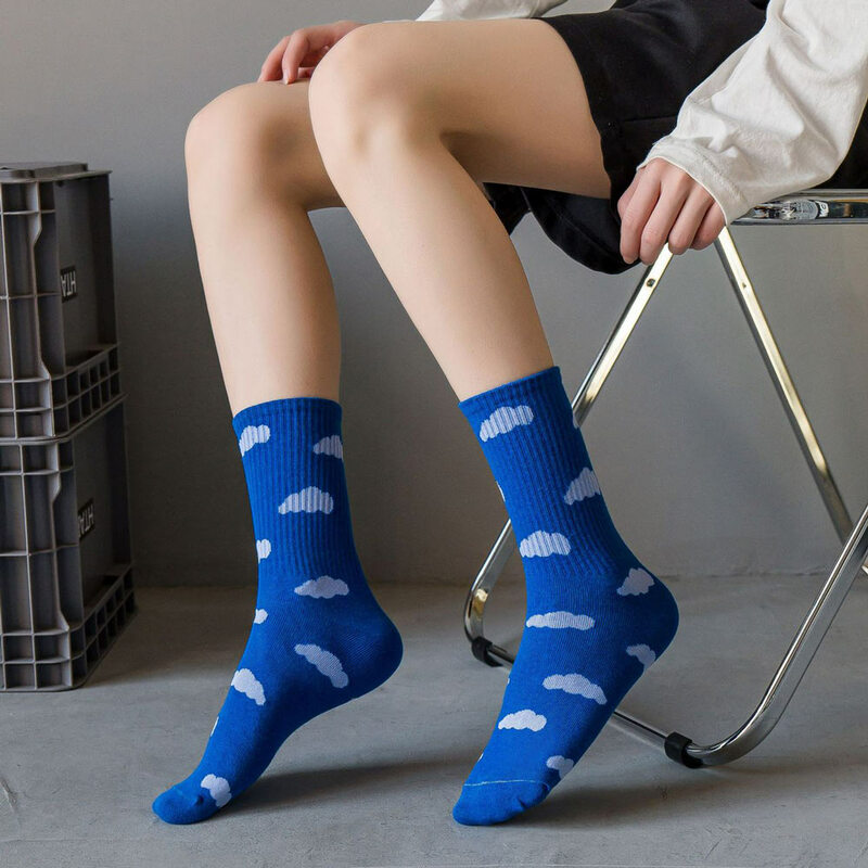 Женские спортивные носки, белые хлопковые носки для фитнеса, бега, повседневные носки с принтом в японском стиле, носки с символикой аниме