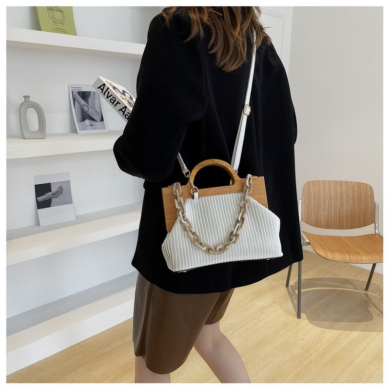 New Fold Stripe Shoulder Bags For Female Fashion Chain Wooden Handle Handbag Casual High Quality Elegant Crossbody Bag Bolsa