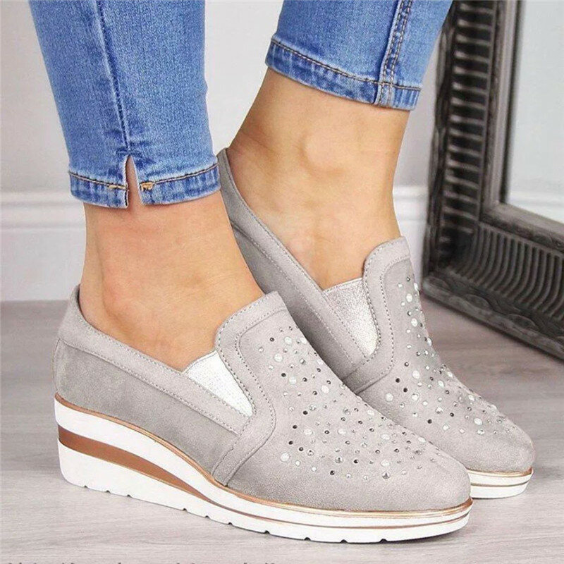 Hot wedges shoes for women Cow Suede New Bling Autumn shoes woman Fashion Slip-On Round Toe casual flat shoes comfortable flats