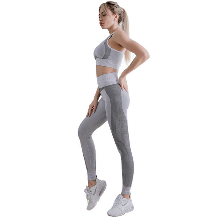 Seamless Yoga Set Fitness Clothing Sportswear 4 Color High Waist Gym Leggings Women Sport Running Sportswear Workout Tracksuit