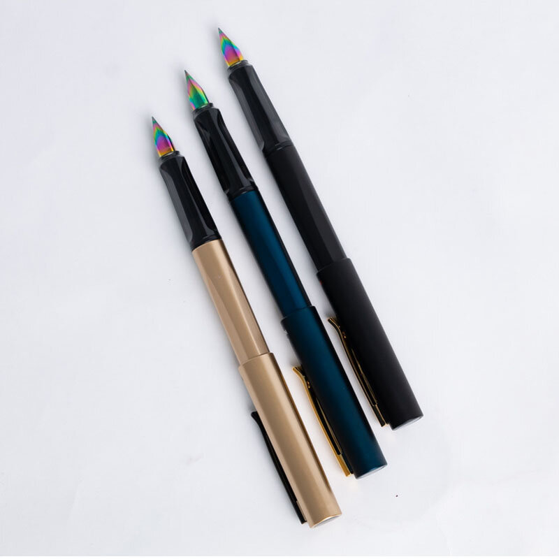 1-Piece Cute anime Fountain Pen 0.38mm Positive posture Ink Pens for Kids Student Boys girls Stationery School Office Supplies