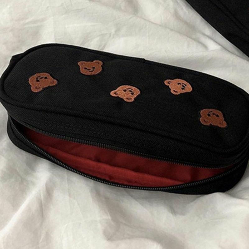 Kawaiiหมีเย็บปักถักร้อยผ้าใบปากกาดินสอกระเป๋าเด็กของขวัญเครื่องเขียนเครื่องสำอางค์