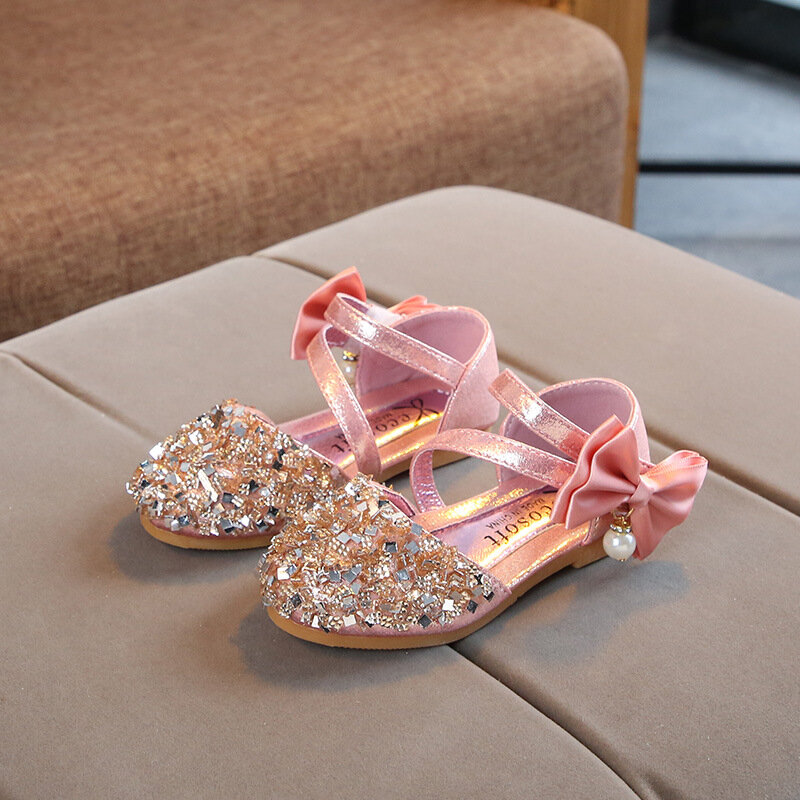 Zapatos de cuero informales para niñas, calzado de fiesta de tacón plano de princesa, con lazo de lentejuelas y perlas, zapatos infantiles para niñas