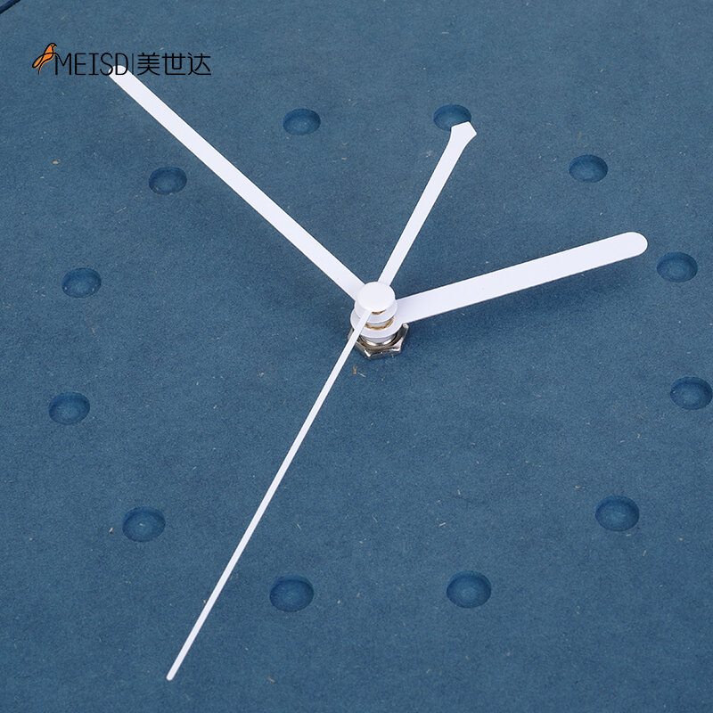 Horloge artistico di progettazione minimalista degli aghi del pendolo dell'orologio della decorazione domestica di legno dell'orologio decorativo del bordo del MDF di MEISD trasporto libero