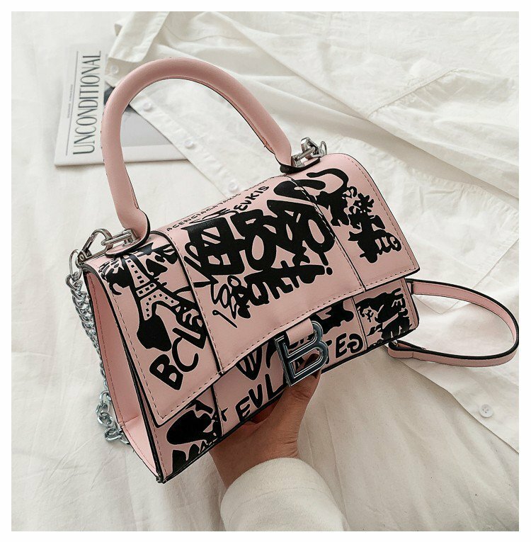 2021 designer luxury high quality chain bag fashion graffiti painted leather messenger bag handbag shoulder bag women bag letter