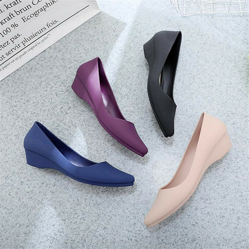 Elegant Low Heels Women Office Shoes Comfortable Non-Slip PU Waterpoof Nude Casual Shoes Pointed Light Basic Candy Pumps 2022