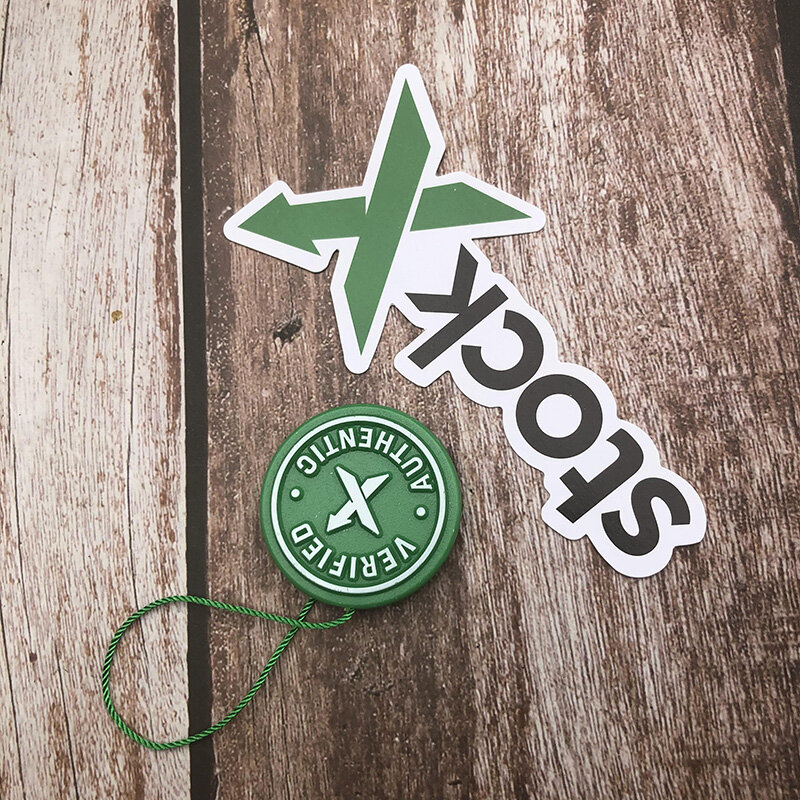 1sets Lot  Chip induction2020 StockX Tag Green Circular Tag Rcode Stickers Flyer Plastic Shoe Buckle Verified X Authentic Tag