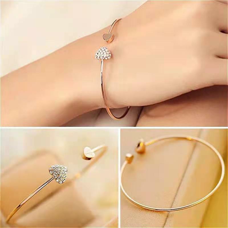 Women Hot Deals Heart-shaped Bracelet  2020 New Pattern Fashion Simple Opening Gold Plated Double Peach Heart Ladies Bangle