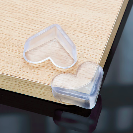 Силиконовая защитная накладка на углы стола, с рисунком любящего сердца