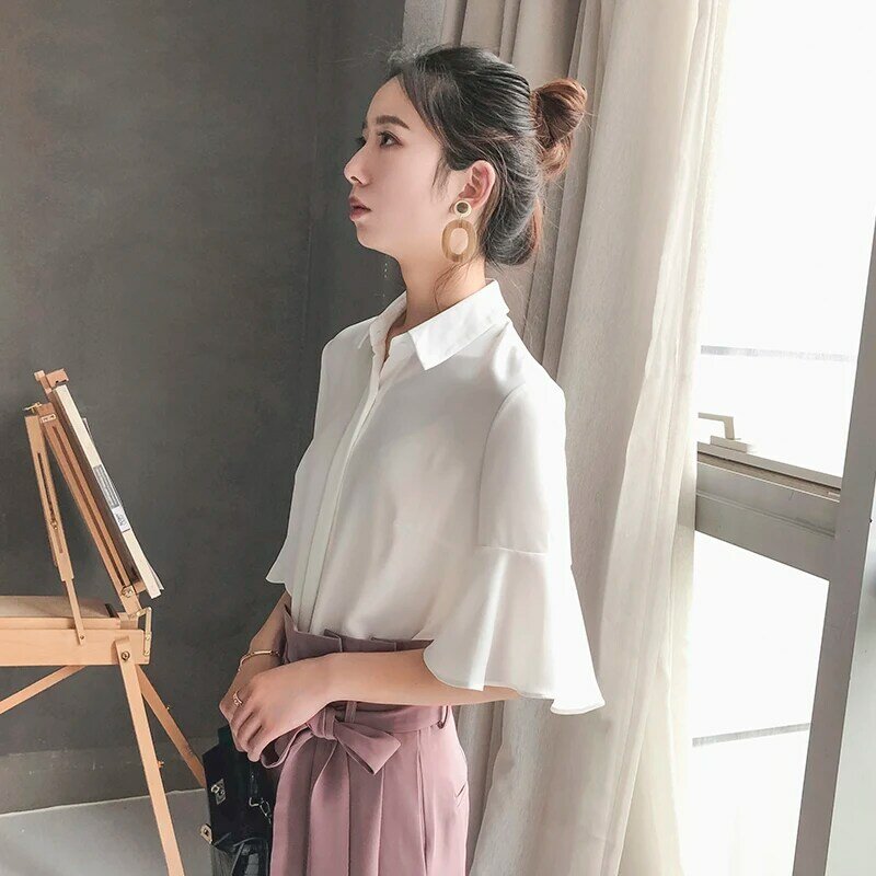 2021 Lente Chiffon Overhemd Vrouwen Jong Koreaanse Stijl Modieuze Stijlvolle Half Sleeve Professionele Ethereal All-Matching Bell