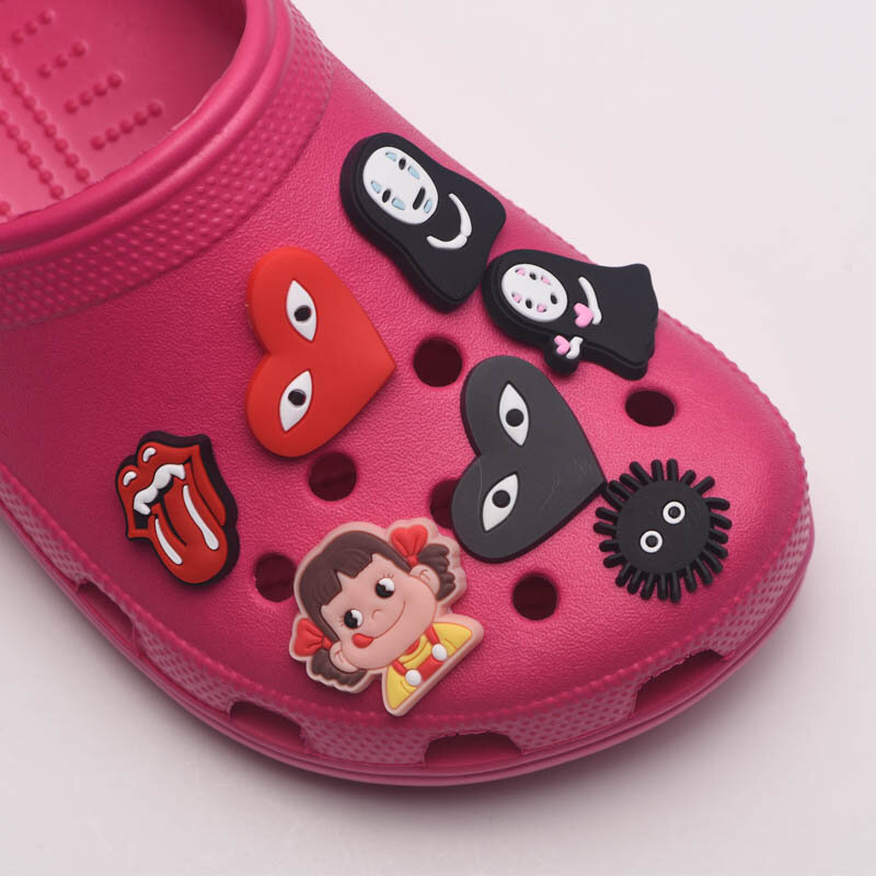 تصميم جديد Jibitz لينة الكرتون بولي كلوريد الفينيل حلية للأحذية Croc Croc إكسسوارات جذابة الديكور هالوين