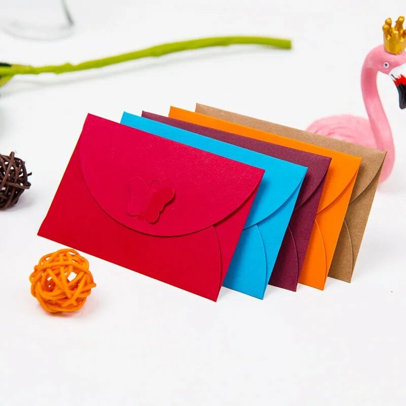 (10 peças/lote) 10.5*7cm colorido borboleta fivela de papel kraft envelopes simples amor retro fivela decorativa pequeno papel envelope
