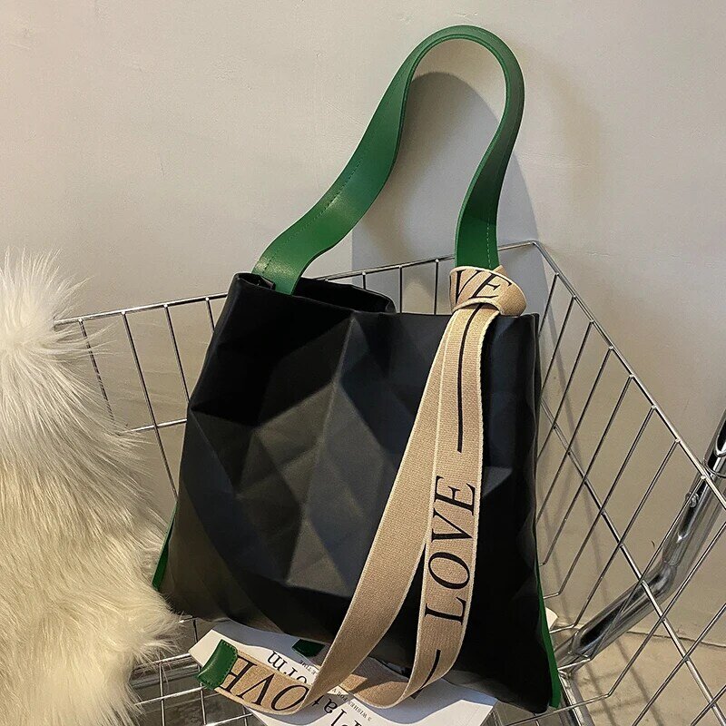 Вместительная сумка-тоут, зимние сумки, дизайнерские женские сумки на плечо 2021, популярная зимняя Роскошная модная женская брендовая ручна...