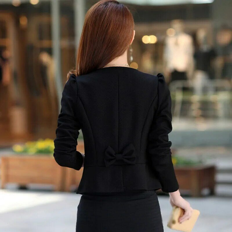 プラスサイズショートジャケット女性の秋のファッション黒、白のジャケット女性スリムコートM-3XLトップス