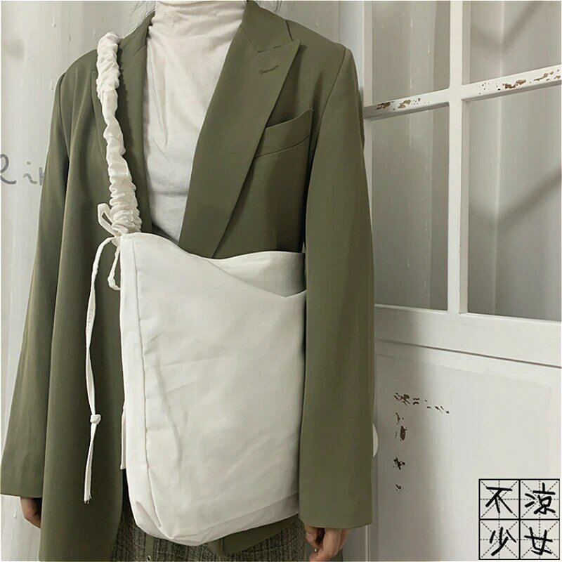 ถุงช้อปปิ้งผู้หญิงผ้าใบขนาดใหญ่ความจุHarajuku Vintageแฟชั่นจีบนักช้อปสบายๆนักเรียนAll-Match Chic