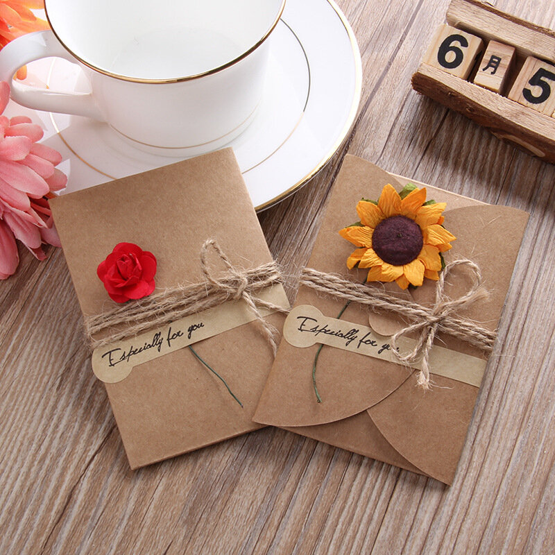 5pcs Mini Envelope Vintage DIY Kraft Paper Invitation Greeting Card with Fashion Handmade Dry Flower Wedding Party Gift Envelope