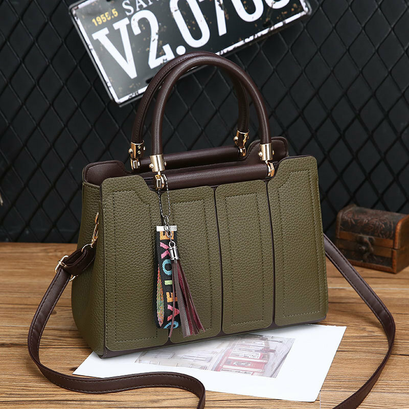 ผู้หญิง2021ออกแบบใหม่กระเป๋าถือแฟชั่นกระเป๋าสะพายกระเป๋าหนัง PU หญิง Totes สีเรียบง่ายกระเป๋า