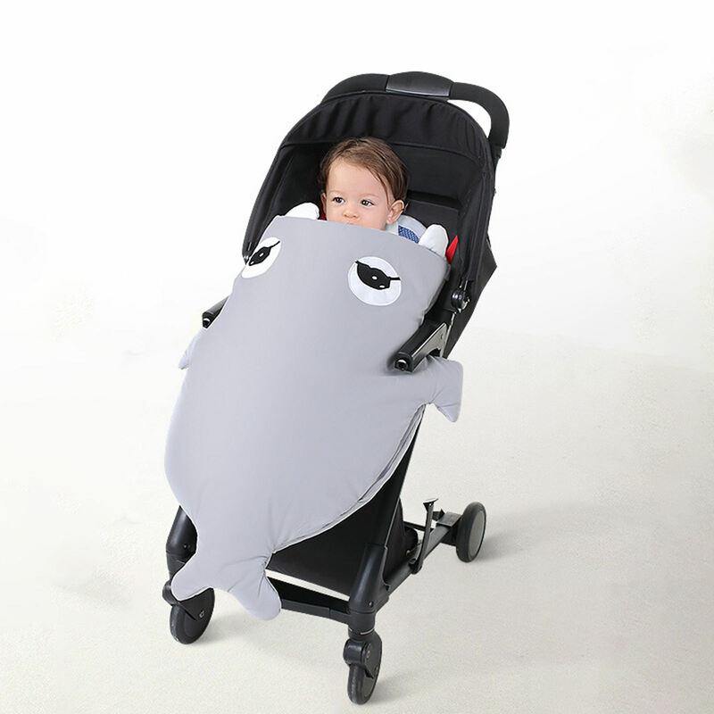 Saco de dormir estilo tiburón para bebé, envolvente, cubiertas cálidas, reposapiés para cochecito de bebé