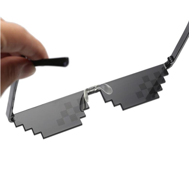 Kacamata Hitam Mosaik Kacamata Hitam Pria Wanita 8 Bit Coding Piksel Trendi Kacamata Driver Kacamata Nuansa Antik Lucu Pesta Super Keren