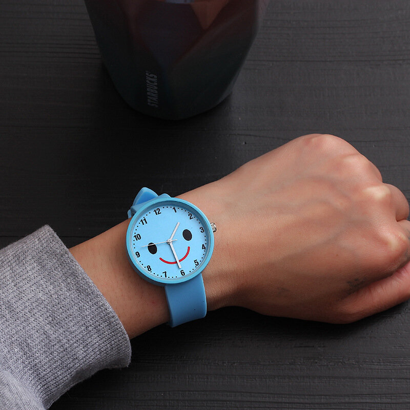 여자를 위한 어린이 시계 컬러 실리콘 스트랩 패션 석영 손목 시계, 물고기 다이얼 만화 어린이 시계