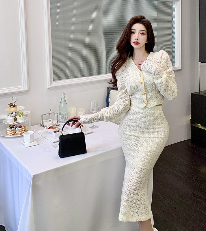Korean Small Fragrance Women 2 Piece set Elegant Lace V-Neck Puff Sleeve Crop Tops+High Waist Mermaid Bodycon Skirt Sweet Suit